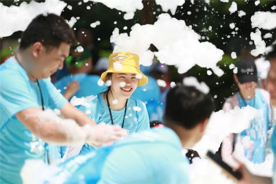 【活动回顾】2019深盟冰动登山节,你不能错过的每一个精彩瞬间。 【活动回顾】2019深盟冰动登山节,你不能错过的每一个精彩瞬间。