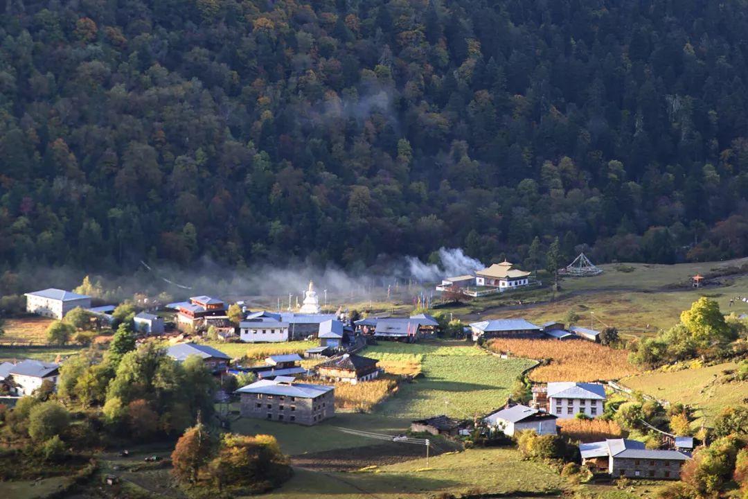 【大型徒步活动】60KM徒步朝圣|2019深盟第二届梅里雪山雨崩转山节 【大型徒步活动】60KM徒步朝圣|2019深盟第二届梅里雪山雨崩转山节