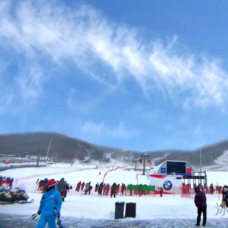 【冰雪梦幻B线8日】哈尔滨-亚布力/万科双滑雪-徒步林海雪原-雪乡-镜泊湖冬捕-长白山温泉-魔界-雾凇岛-查干湖冬捕 【冰雪梦幻B线8日】哈尔滨-亚布力/万科双滑雪-徒步林海雪原-雪乡-镜泊湖冬捕-长白山温泉-魔界-雾凇岛-查干湖冬捕