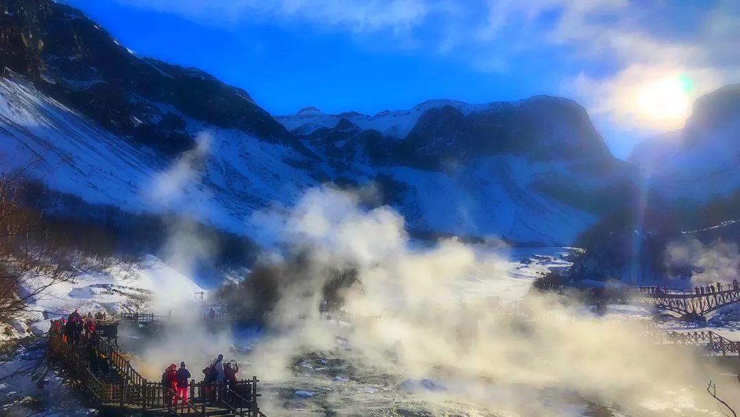 【冰雪梦幻B线8日】哈尔滨-亚布力/万科双滑雪-徒步林海雪原-雪乡-镜泊湖冬捕-长白山温泉-魔界-雾凇岛-查干湖冬捕 【冰雪梦幻B线8日】哈尔滨-亚布力/万科双滑雪-徒步林海雪原-雪乡-镜泊湖冬捕-长白山温泉-魔界-雾凇岛-查干湖冬捕