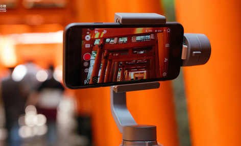 直播带货决战双11：主播007，避开李佳琦