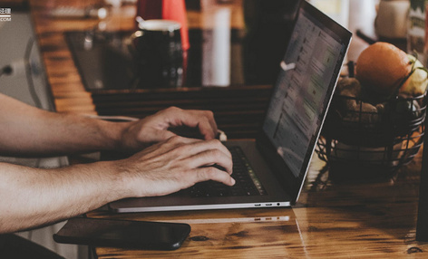 二手电商双寡头双线冲击：爱回收的流量焦虑何解？