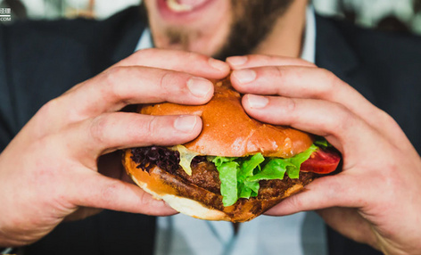 大学宿舍楼下的外卖总被偷，怎么用产品思维解决？