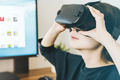 16年就火起来的VR技术，为什么还没有崛起？