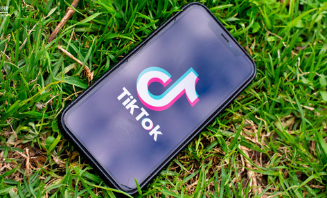 TikTok 是如何击败特朗普的？