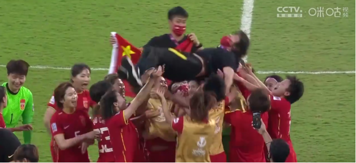 女足赢了，中国互联网沸腾了