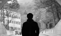 骑不好驴，找不到马，产品经理下半年继续“苟住”还是“跳槽”，如何决策？