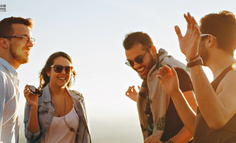 AI飯局裝腔指南：3分鐘速成行業(yè)大佬