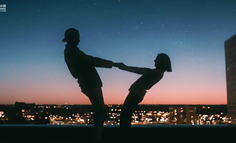 日下载达10.6万，美式风拉满，“情侣滤镜”成AI图像应用北美出圈密钥？