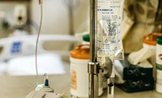 信任與懷疑之間，我們?nèi)绾闻cAI醫(yī)生共存？