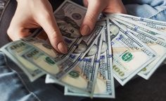 2人干出27亿收入，AI时代的效率神话被刷新了