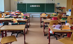 10后，开始用AI给自己编黄冈密卷了