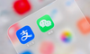 大厂终于不再逼用户“用AI”了