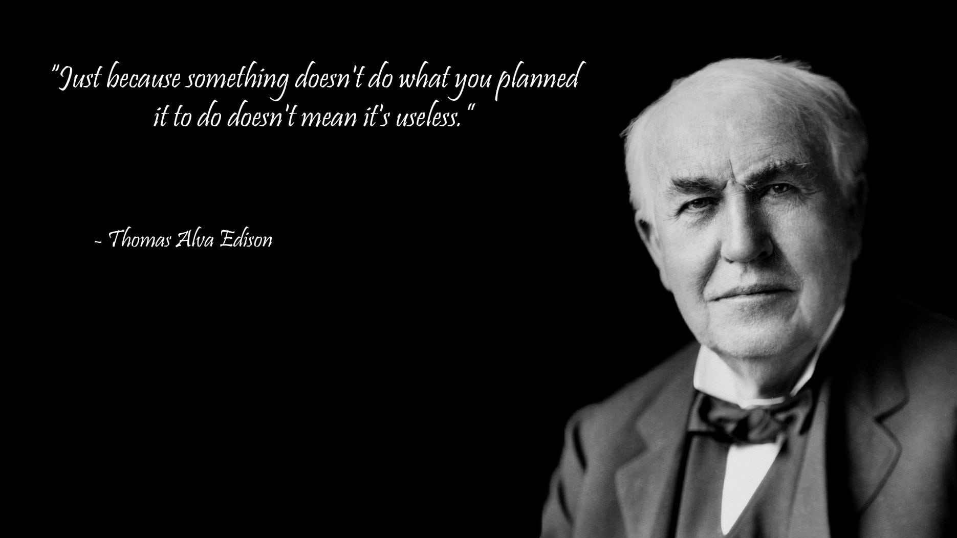 故事要从爱迪生谈起,绝大多数人都会认为是爱迪生发明了电灯泡.