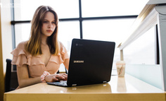 Axure：使用动态面板实现拖动的方法