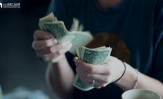 贷款超市：连接贷款用户与现金贷平台的产品