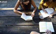 利用“说话三角形”，你文案会更走心，有人情味！