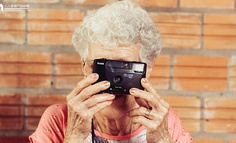 上网的老年人：老龄化群体将如何重塑互联网？