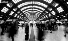 注定一爆就完的ZAO ，为什么只是一剂社交毒药？