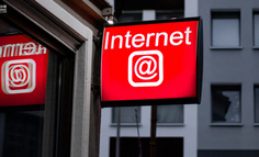 补贴C位出道的趣头条，怎么就被快手头条偷了家？