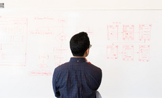 产品经理的工作，面向老板，还是面向用户？