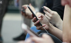 年轻人沉迷于短视频的“低级快乐”