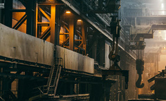 年轻人逃离的工厂，正在被博士们看中