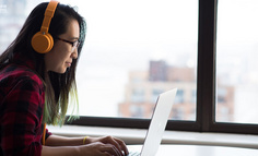 如何通过数字化工具高效经营C端用户影响B端企业行为