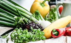 北京24小时保供战：互联网抢菜大考