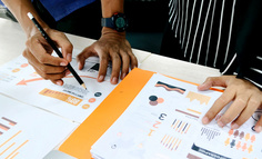 小红书个人博主如何快速涨粉？拆解1年涨粉88万的君君辅食记