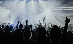 卧底周杰伦粉丝群一个月：爱豆那套，我们不屑