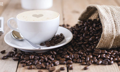 大嘴rapper直播卖咖啡，2万人在线围观：我奶奶听了都摇起来了