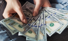 「运营人」，怎么通过运营自己赚到钱？