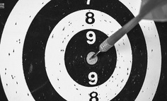 流量候鸟们支棱起来，一猛子扎进抖音