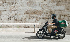 外卖软件，是骑手们的开放世界元宇宙