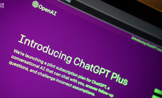 ChatGPT突然爆火，巨头们卷入混战