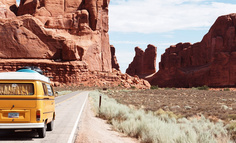 能吆喝但不卖座，小红书能玩明白旅游电商么？