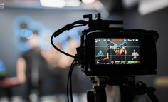 抖音和腾讯，不再跟钱过不去