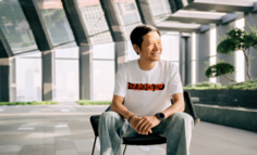 全面对标苹果，雷军的自卑与自信