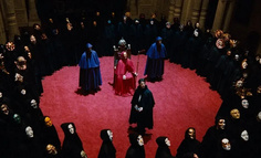 PeekUp：面具下的反差社交