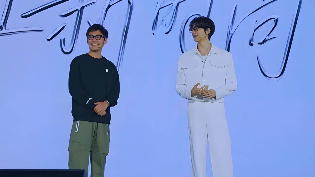万字解读 | 目光即计算：AI 眼镜十年混战，下一代入口终局将至 | 前沿在线