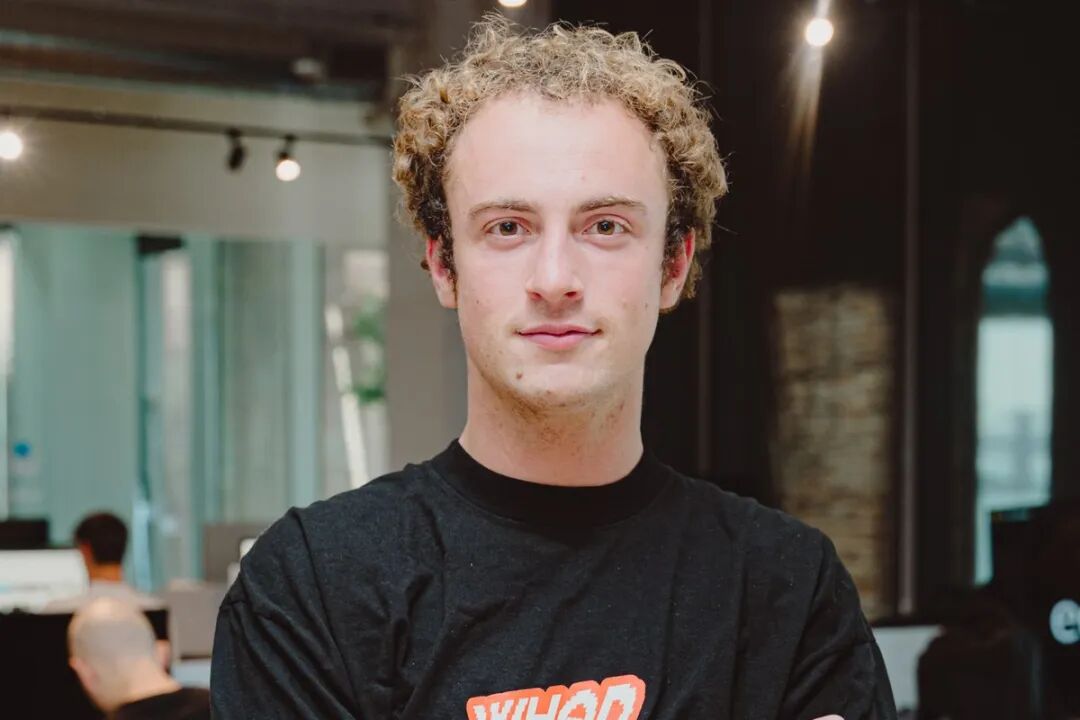 Whop 的联合创始人兼 CEO Steven Schwartz。图片来自 Fortune