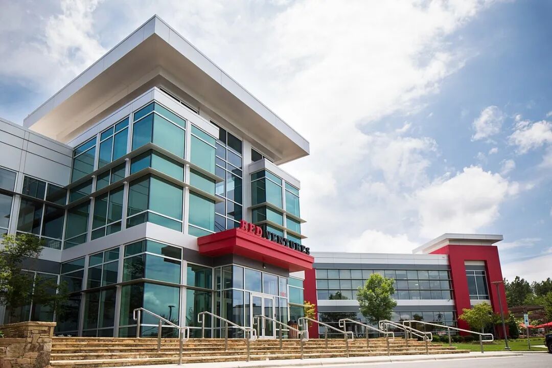 Red Ventures 的办公楼。图片来自 Wikipedia